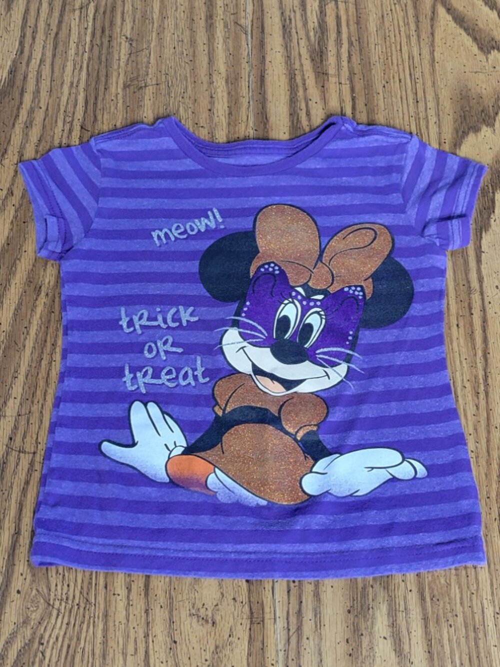 Disney Minnie Mouse Trick or Treat Halloween Shirt Girls XS 4